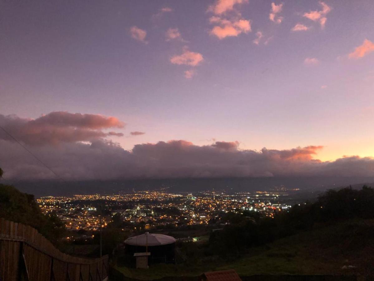 Quinta Bella Vista Aparthotel Cartago Kültér fotó